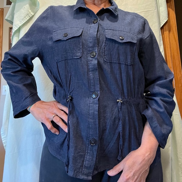 Stylish drawstring, high-quality top! - Picture 1 of 5